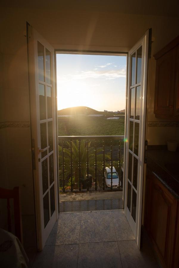 Apartamentos Leomar II Los Llanos De Aridane Exterior photo