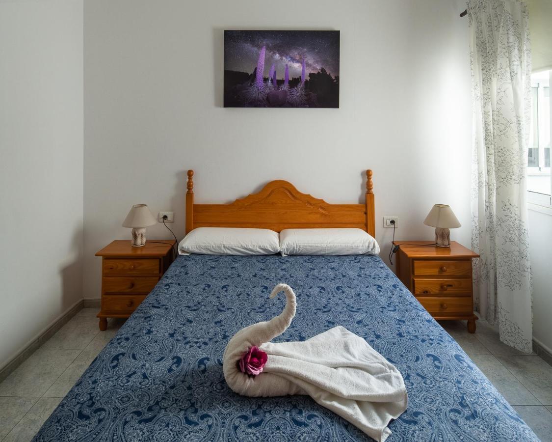 Apartamentos Leomar II Los Llanos De Aridane Exterior photo